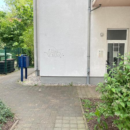 Studio Apartment In Stoetteritz With Balcony - Great Public Transport Links To The City Leipzig Extérieur photo
