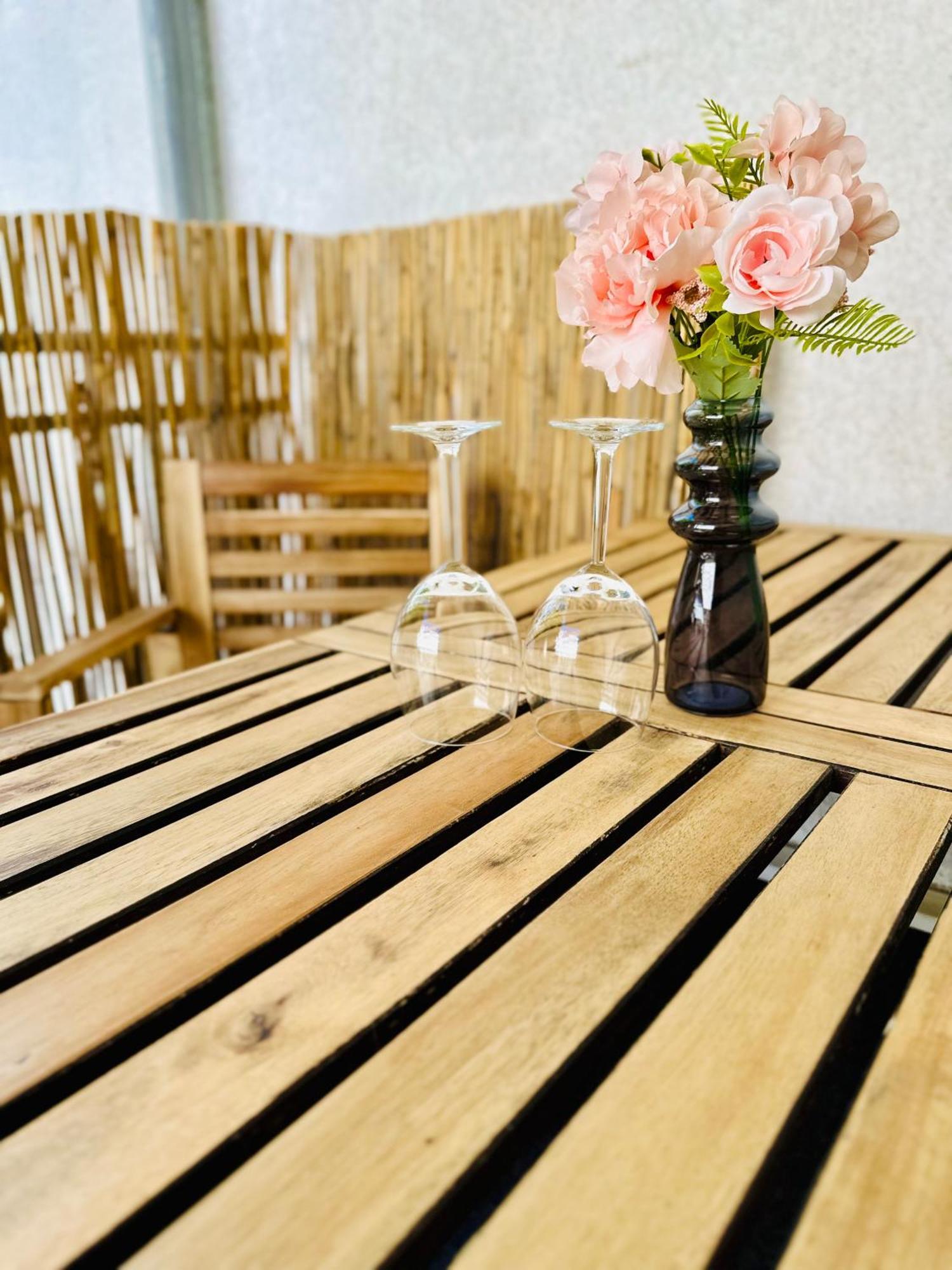 Studio Apartment In Stoetteritz With Balcony - Great Public Transport Links To The City Leipzig Extérieur photo