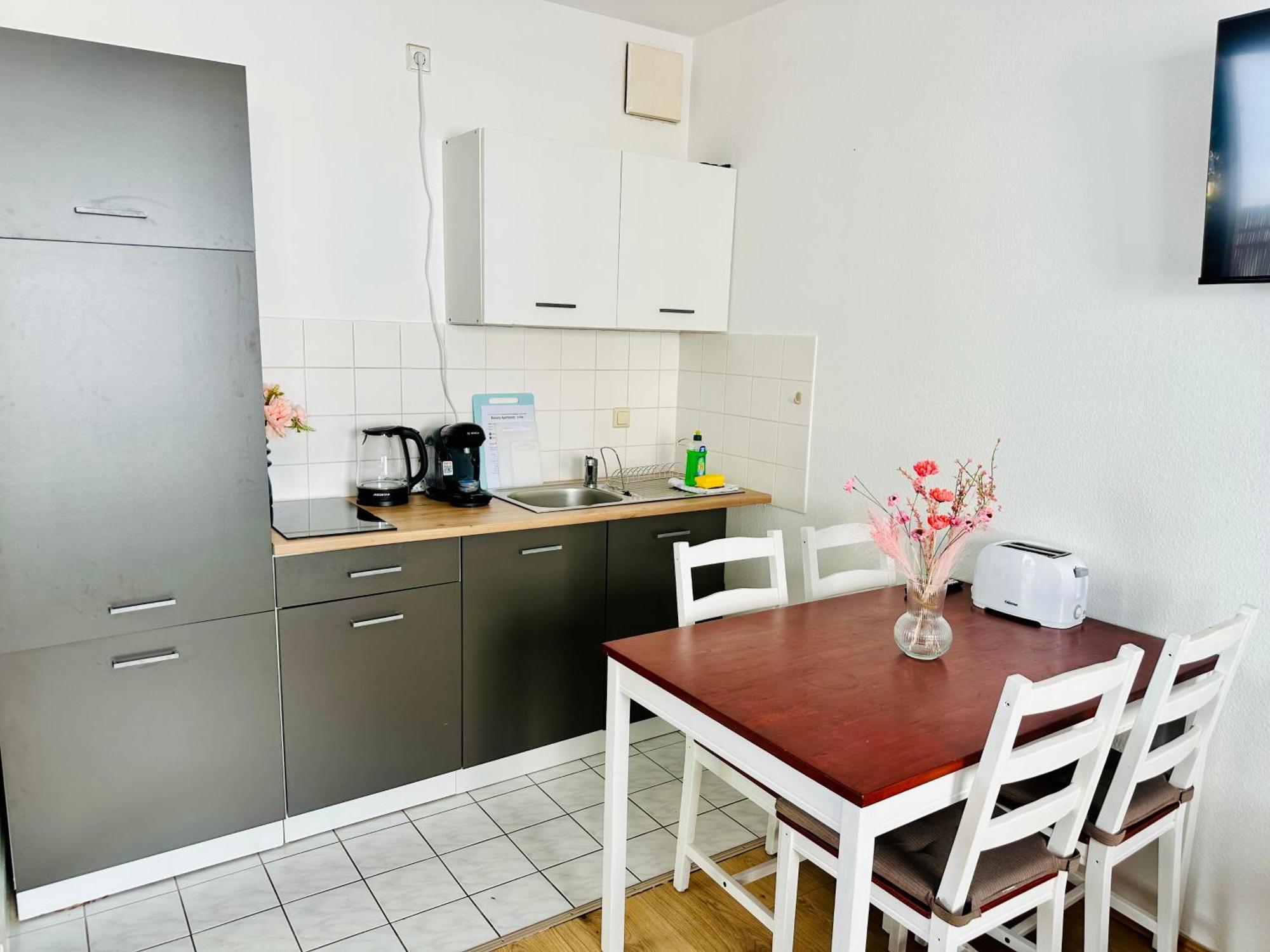 Studio Apartment In Stoetteritz With Balcony - Great Public Transport Links To The City Leipzig Extérieur photo